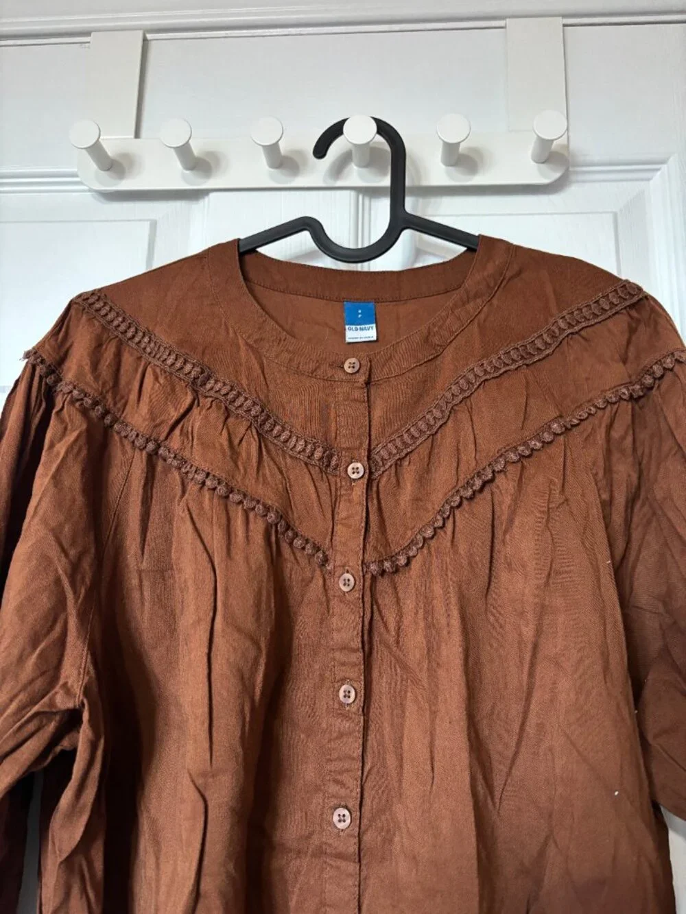 Old Navy // Brown Blouse (Size S) - Picture 3 of 6
